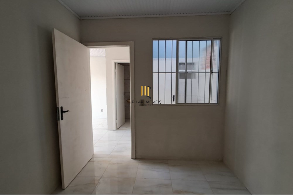 Casa 2 dormitórios no bairro Formoza