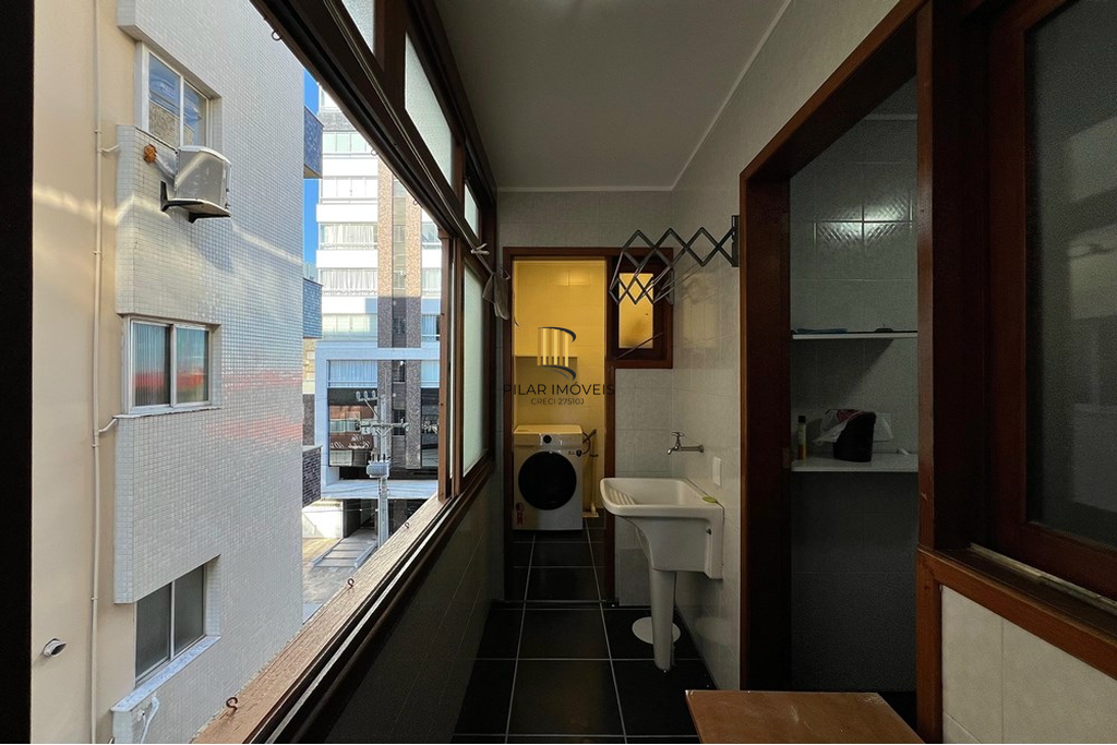 Apartamento 3 dormitórios no bairro Zona Nova