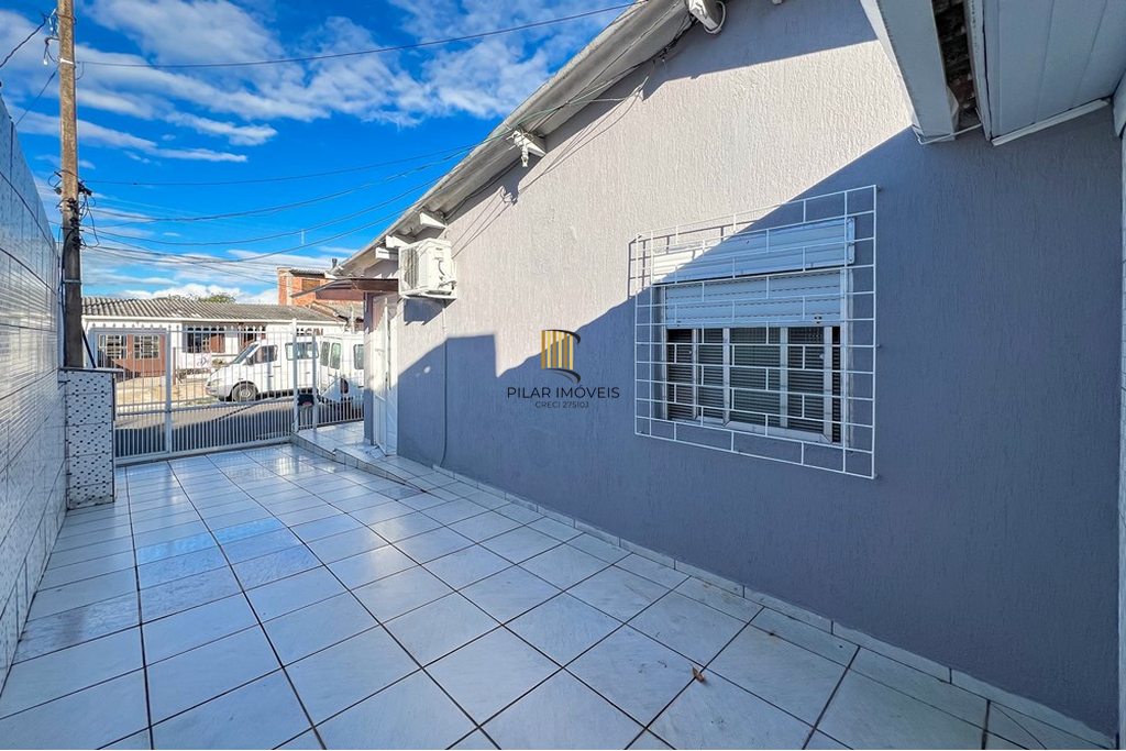 Casa 2 dormitórios no bairro Guajuviras