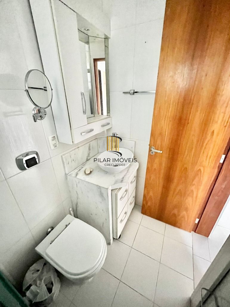 Apartamento 2 dormitórios no bairro Passo da Areia