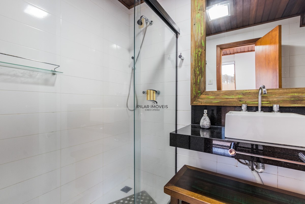 Casa de Condomínio 3 dormitórios no bairro Santa Tereza