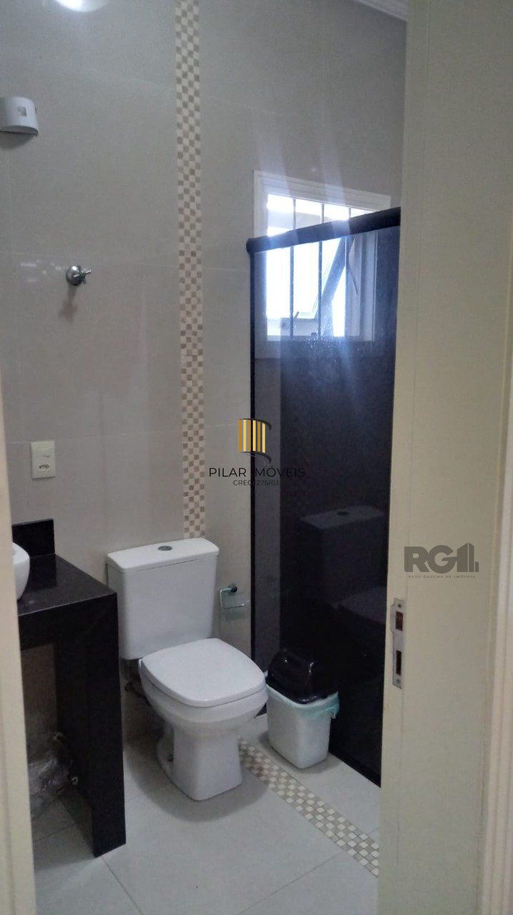 Casa sobrado semi mobiliado, 3 dormitórios, 1 suíte master, vagas de garagem, Bairro Parque da matriz