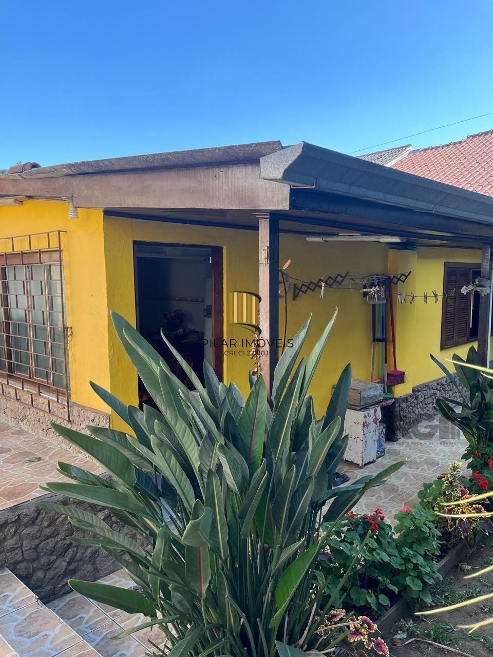 Casa 3 dormitórios, 2 vagas, Bairro Princesa Izabel