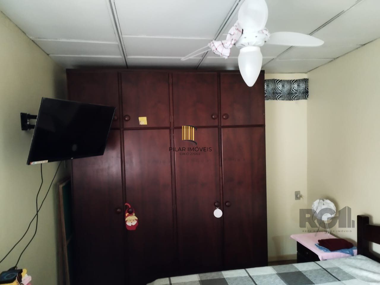 Casa 2 dormitórios, 2 vagas, Bairro Parque dos Maias