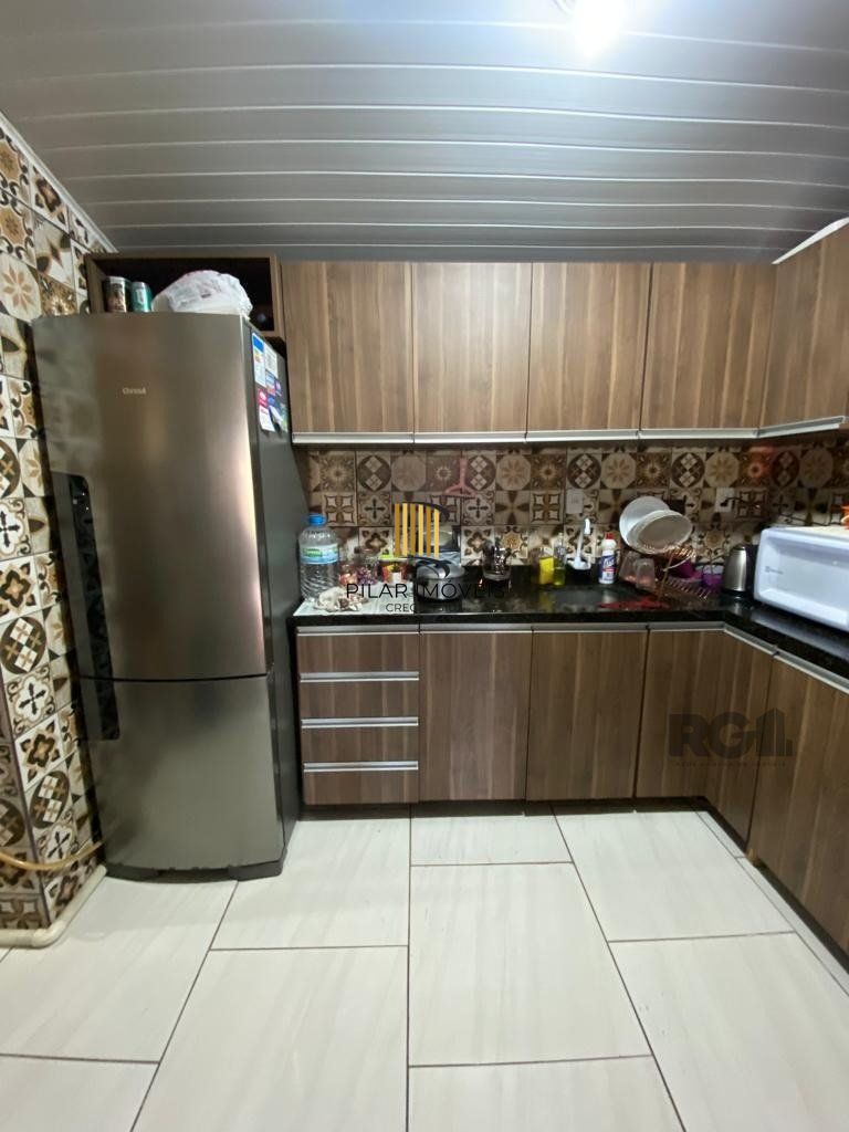 Casa 2 dormitórios, vaga de garagem, Bairro Pq dos Eucalípitos