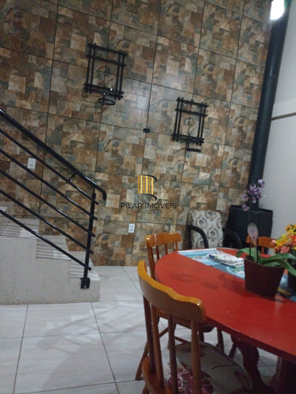 Sobrado para Venda - 240m², 3 dormitórios, sendo 1 suites, 2 vagas - Vila Vista Alegre