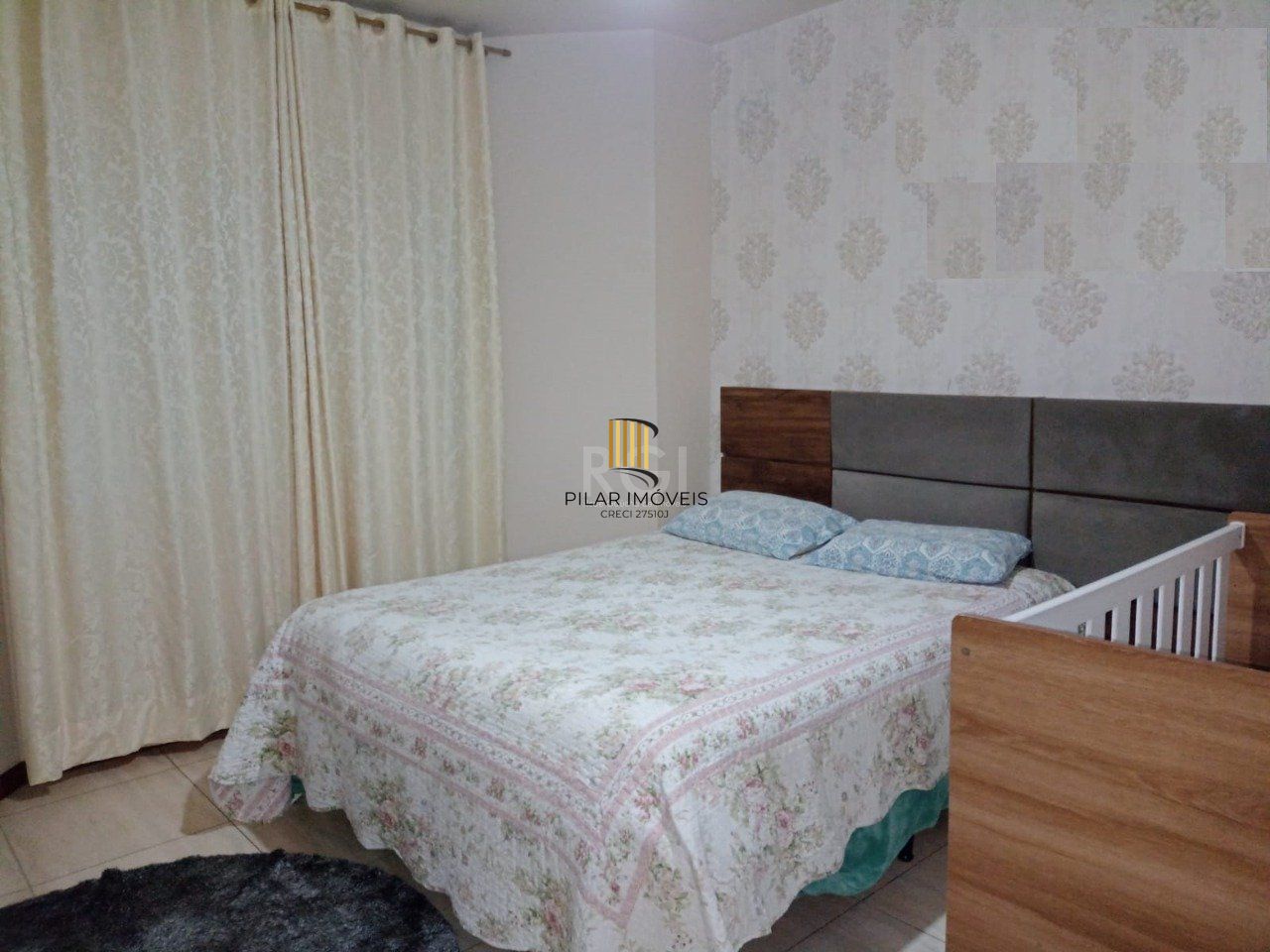 Sobrado para Venda - 240m², 3 dormitórios, sendo 1 suites, 2 vagas - Vila Vista Alegre