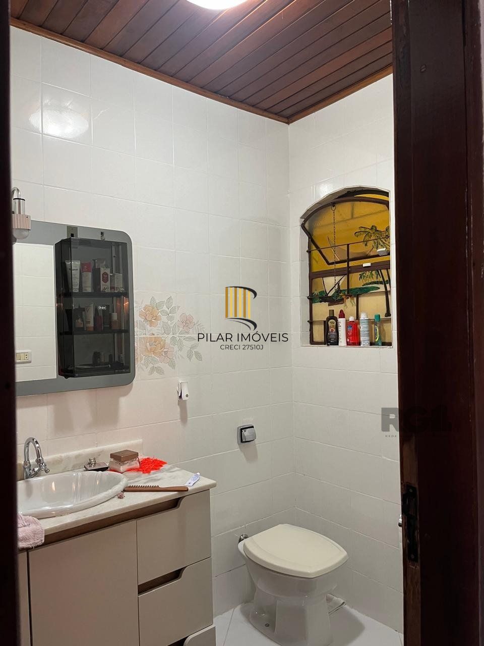 Casa 3 dormitórios, 2 vagas, Bairro Princesa Izabel