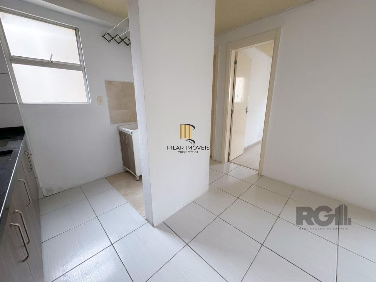 Apartamento 2 dormitórios, 1gaga de garagem, Bairro Jardim Betânia