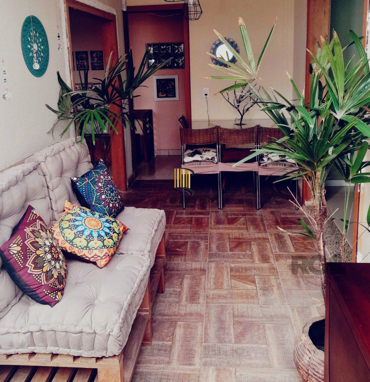 Casa 3 dormitórios, 1 suíte, vaga de garagem, Bairro Parque da Matriz