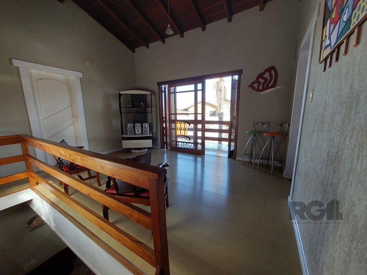 Casa sobrado, 2 dormitórios, 1 suíte, vaga de garagem, Bairro Pq da Matriz
