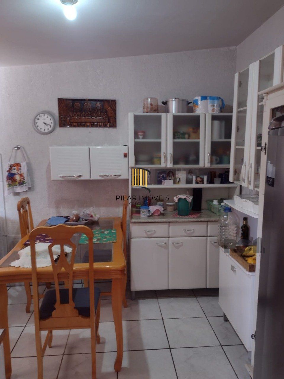 Duas casas, 3 dormitórios, vaga de garagem, Bairro Monte Carlo