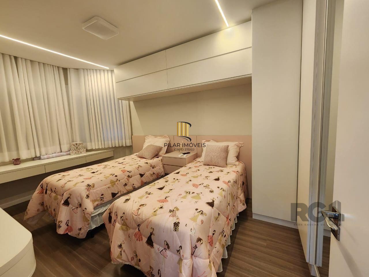 Casa em condomínio, 3 dorms, 1 suíte, 2 vagas bairro vale Ville