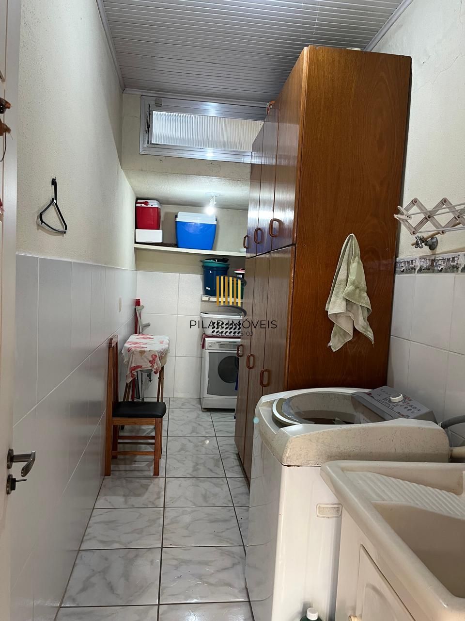 Sobrado 4 dormitórios no bairro Vila Márcia