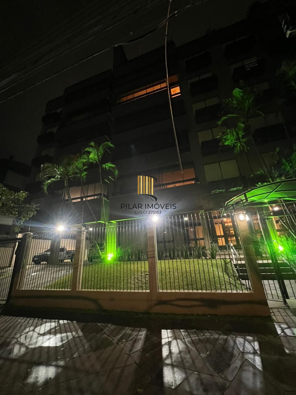 Apartamento 2 dormitórios no bairro Jardim Lindóia