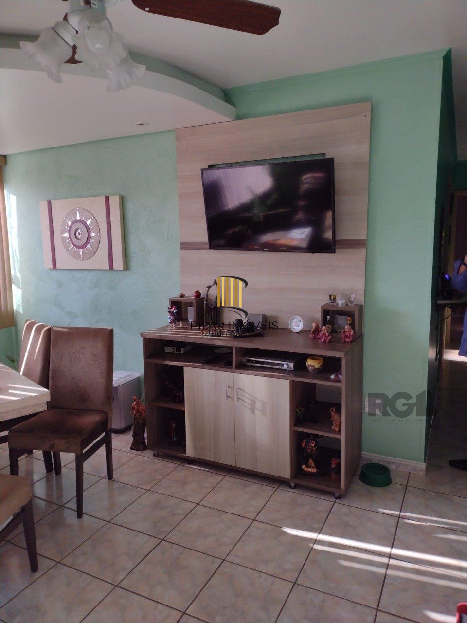 Apartamento semi mobiliado, 3 dormitórios, 1 vaga, Bairro Vila Márcia