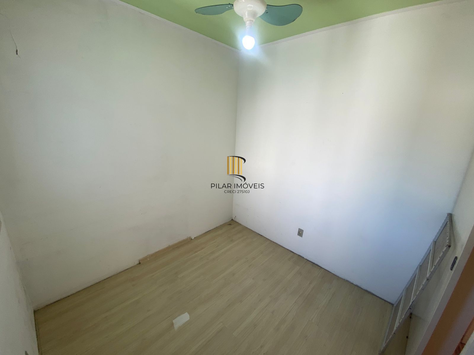 Apartamento 2 dormitórios, 1 vaga, Bairro Vila Imbuí