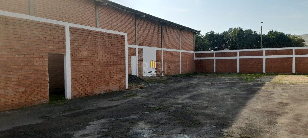 Pavilhão para Venda - 1296.8m², 0 dormitórios, Três Portos