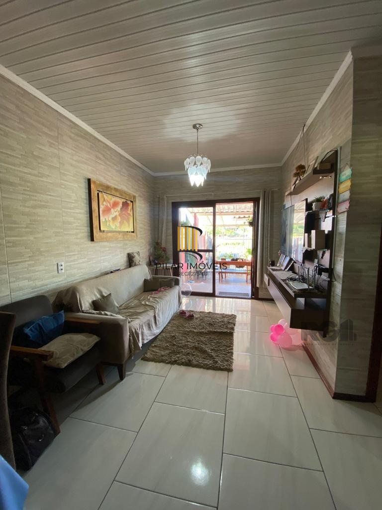 Casa 2 dormitórios, vaga de garagem, Bairro Pq dos Eucalípitos