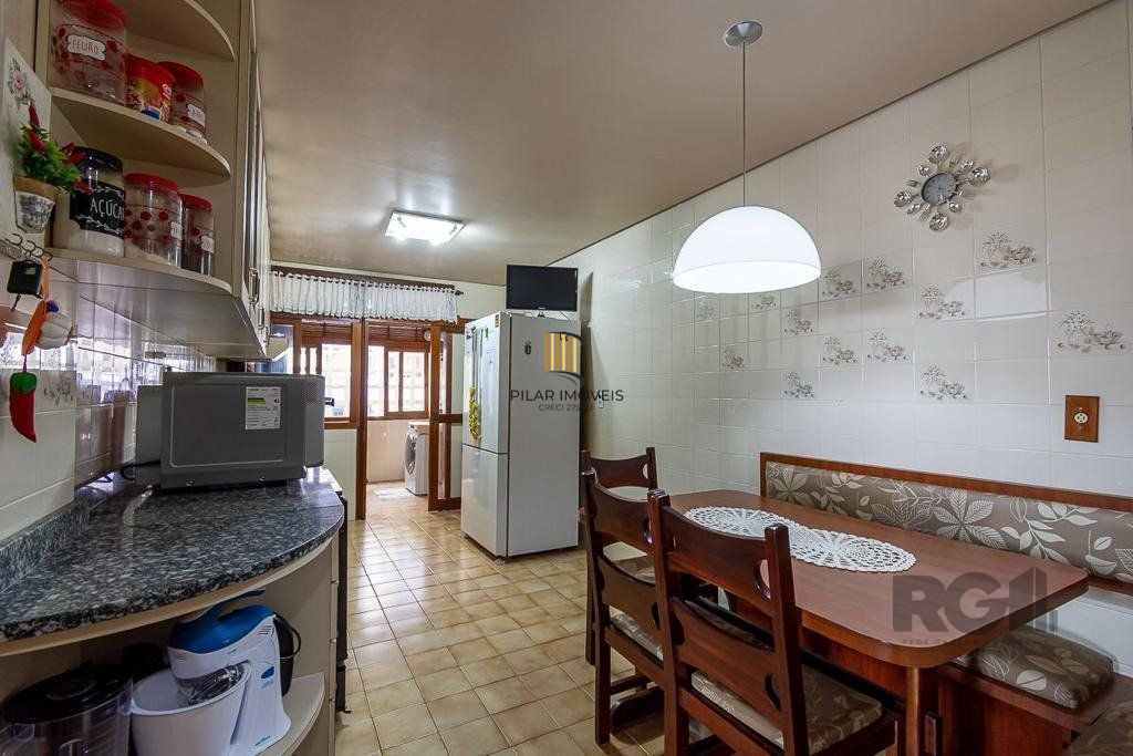 Apartamento semi mobiliado, 3 dormitórios, 1 suíte, 1 vaga, bairro Vila Eunice Nova