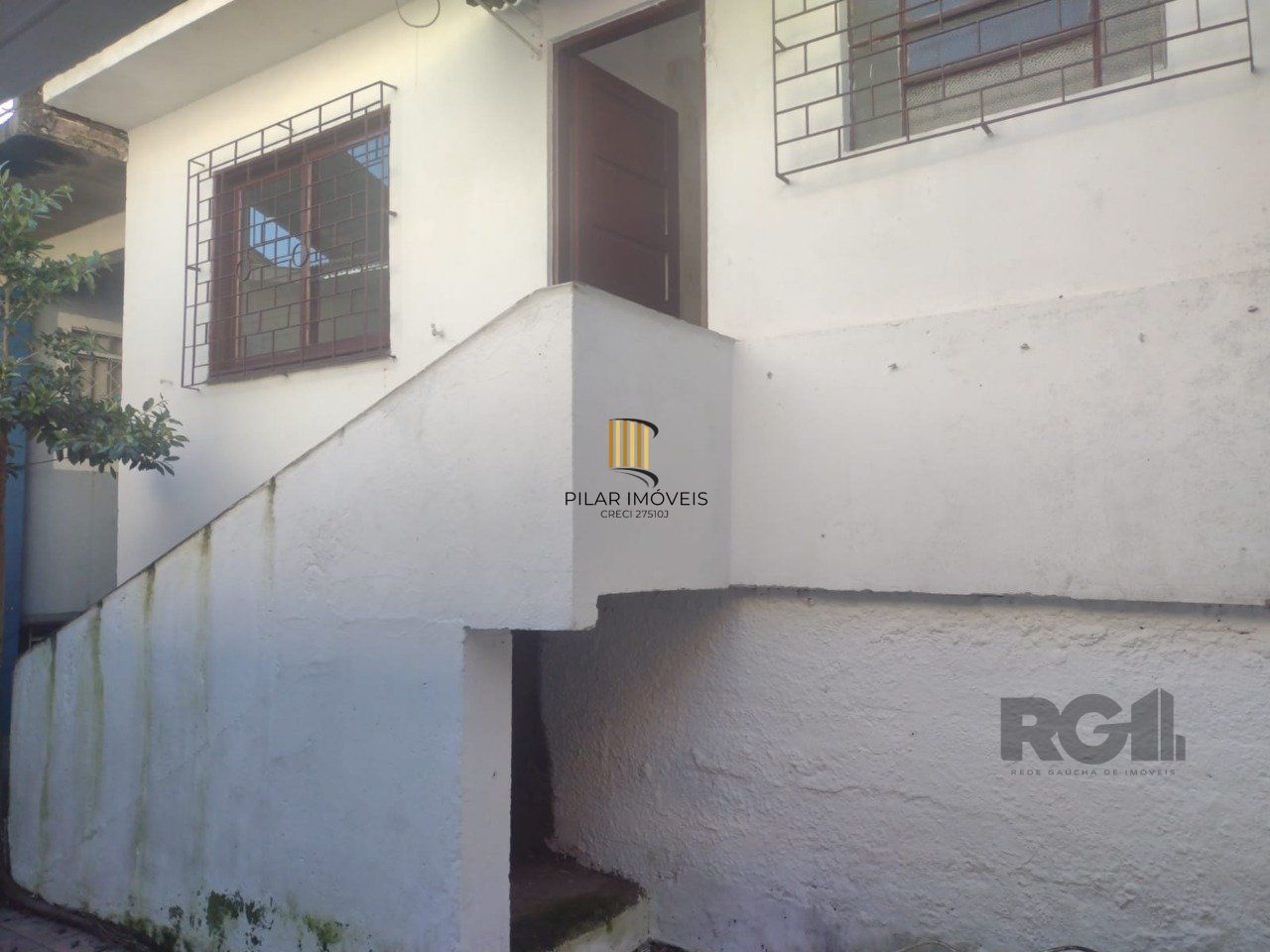 Casa 2 dormitórios, 1 vaga, Bairro Vila Cachoeirinha
