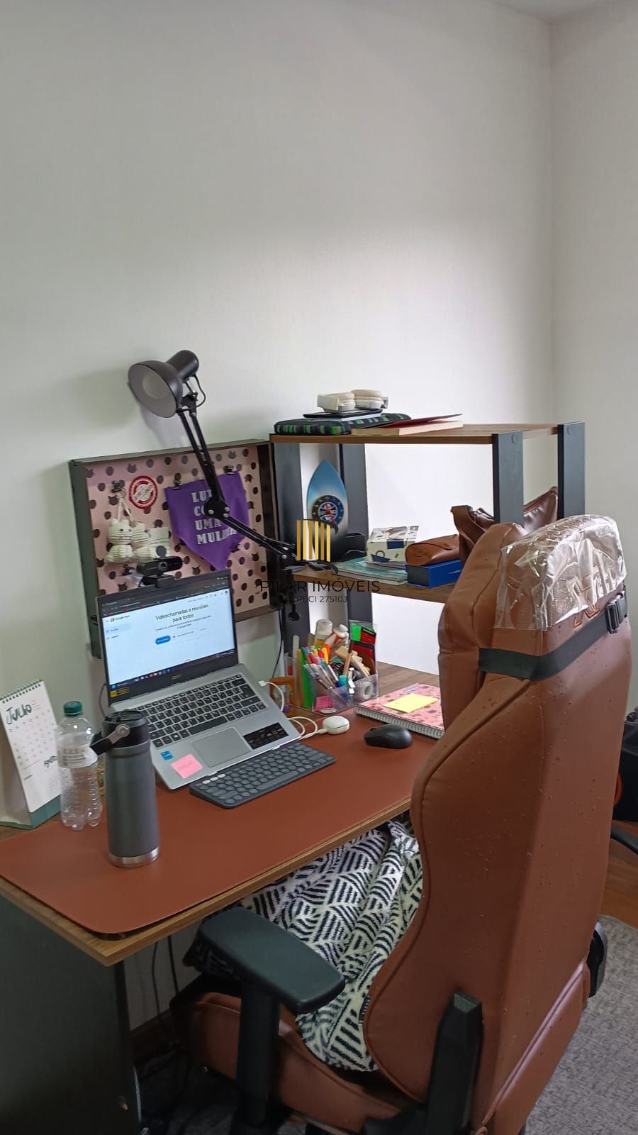 Apartamento 2 dormitórios, 1 vaga, Bairro Veranópolis