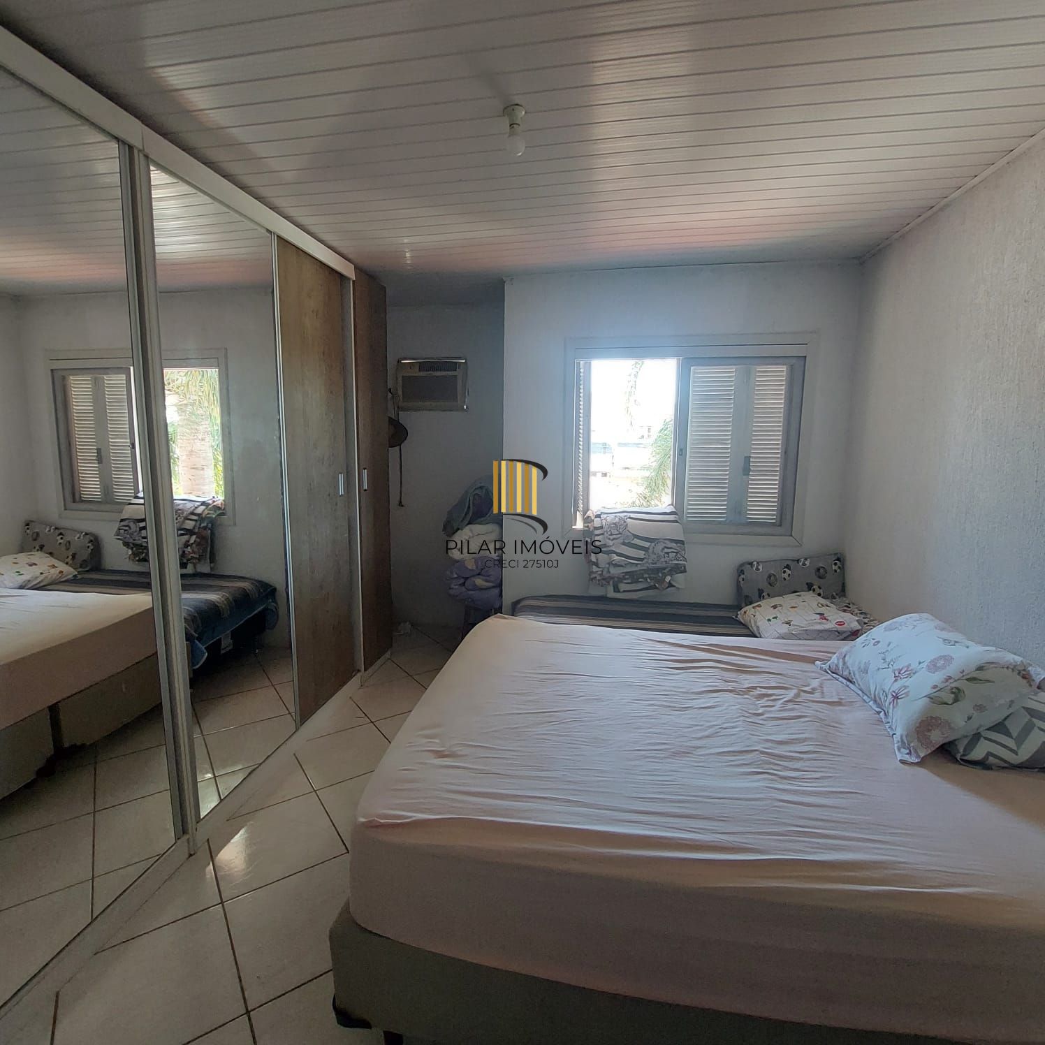 Casa 3 dormitórios, 1 suíte, 1 vaga, Bairro Parque da Matriz