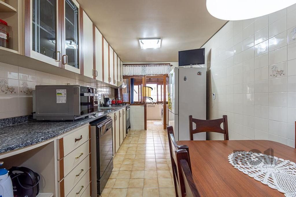 Apartamento semi mobiliado, 3 dormitórios, 1 suíte, 1 vaga, bairro Vila Eunice Nova