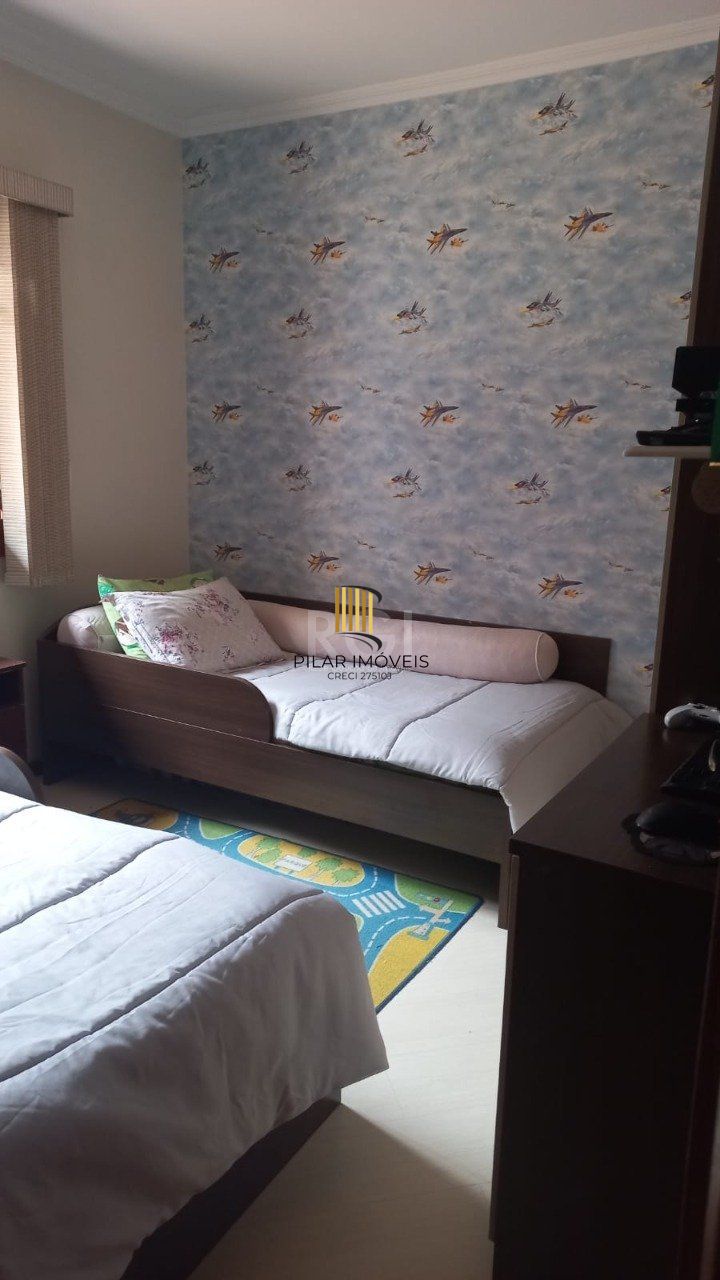 Casa para Venda - 135m², 3 dormitórios, sendo 1 suites, 2 vagas - Vale Do Sol