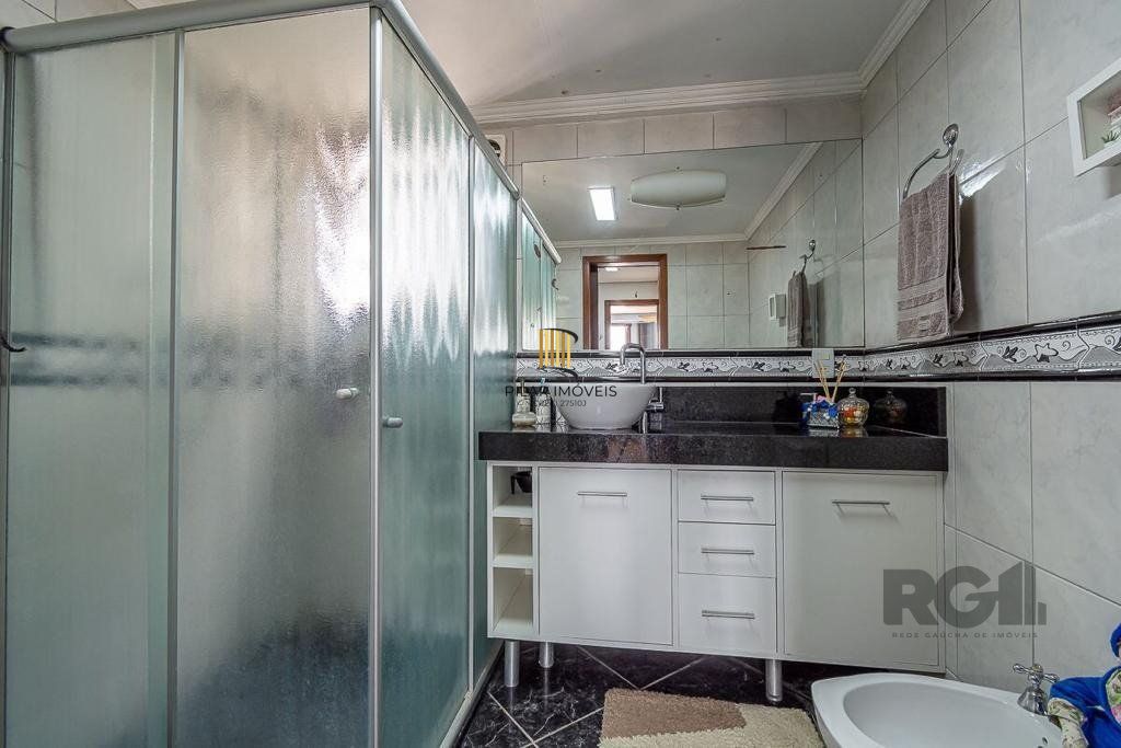 Apartamento semi mobiliado, 3 dormitórios, 1 suíte, 1 vaga, bairro Vila Eunice Nova