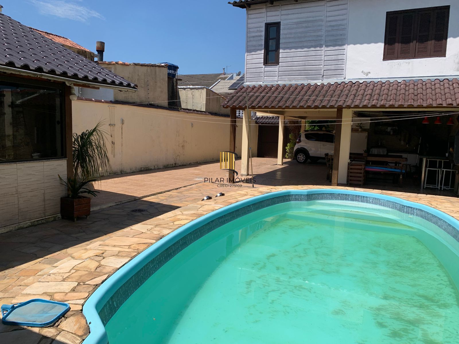 Casa 3 dormitórios, 2 vagas, Bairro Imbui