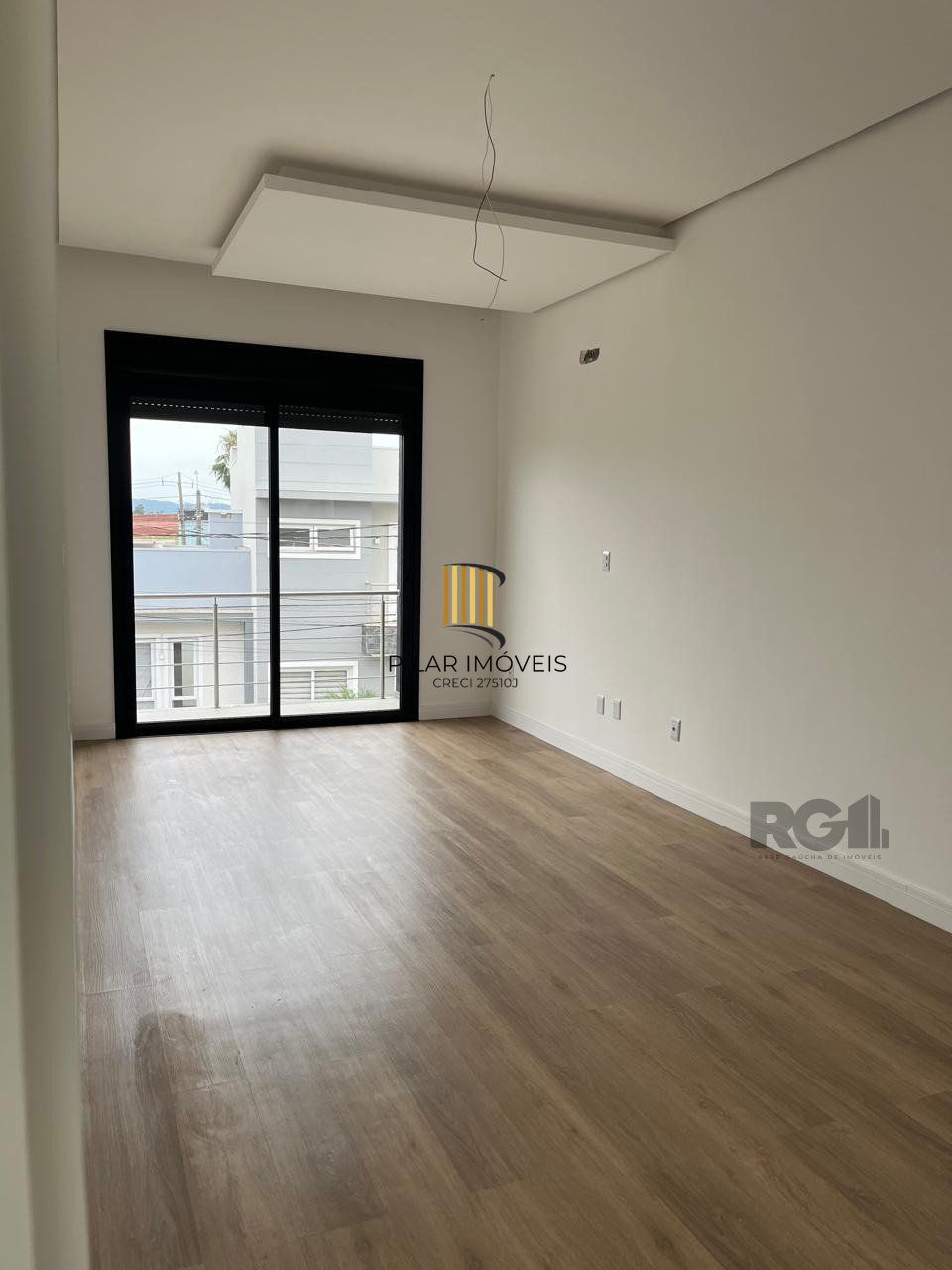 Casa sobrado em condomínio, 3 dormitórios, 1 suíte, 2 vagas, Bairro Central Park