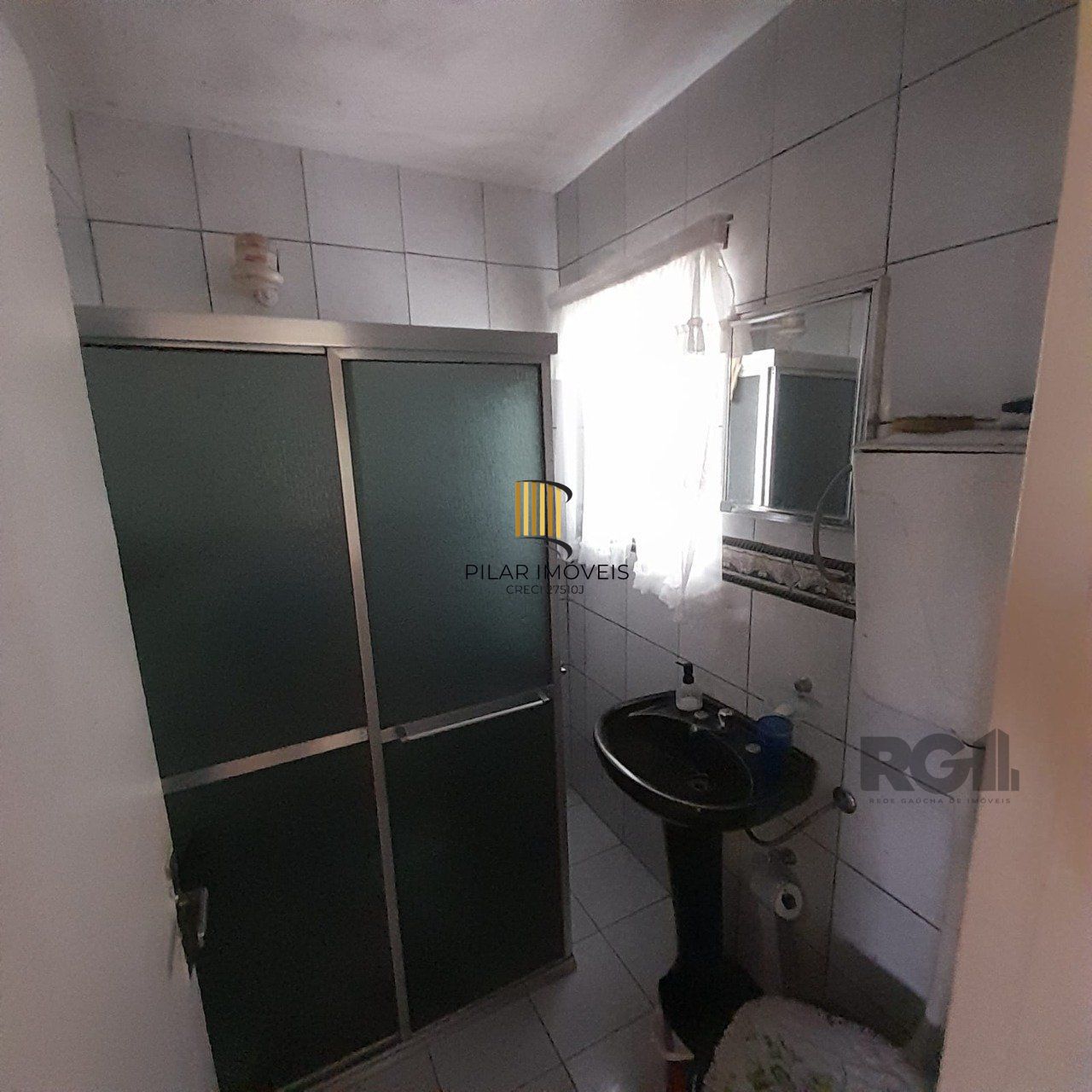 Casa 2 dormitórios, vaga de garagem, bairro São Judas Tadeu