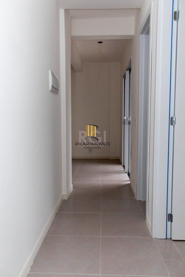 Apartamento 2 dormitórios no bairro Vila Monte Carlo