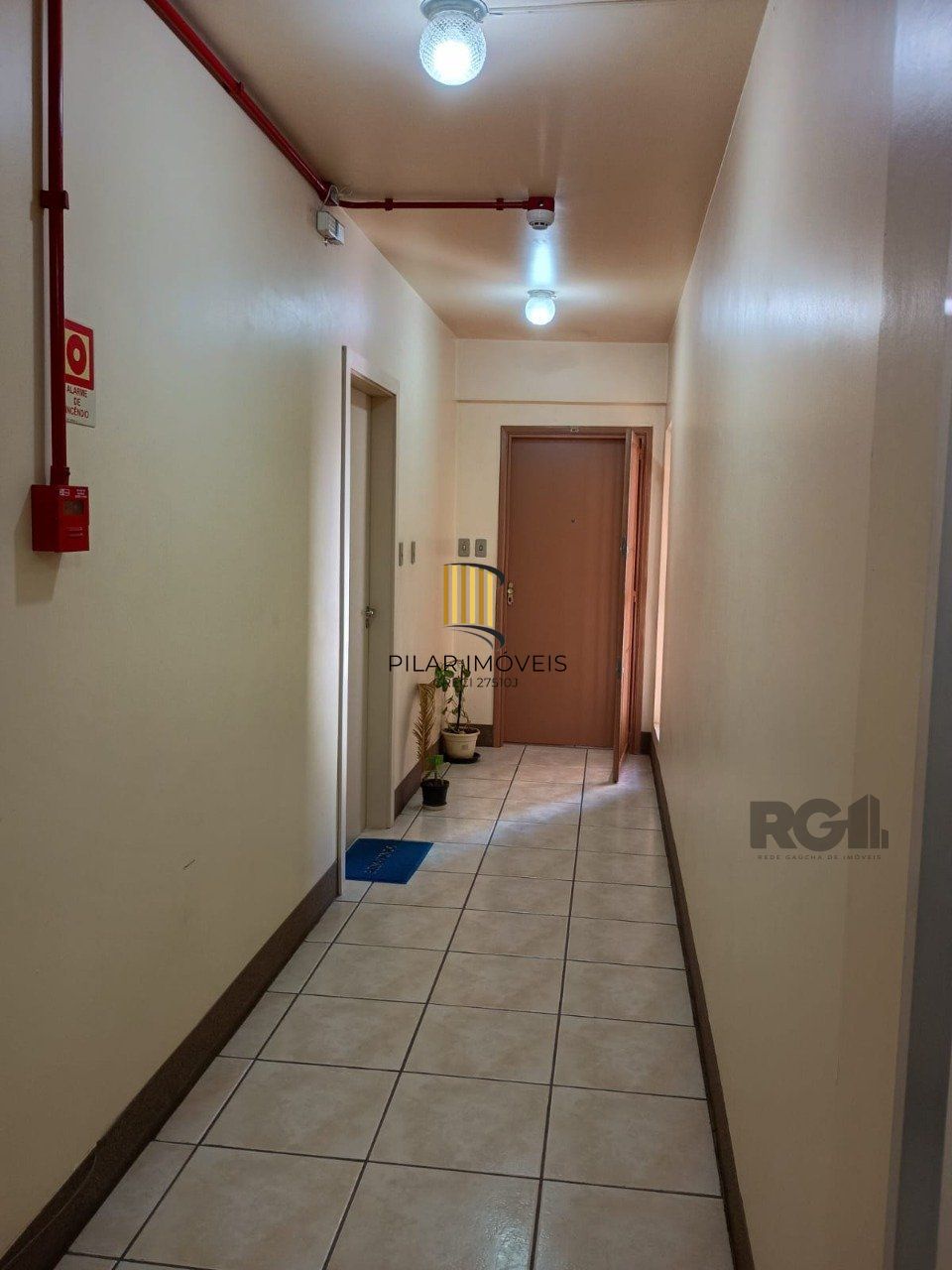 Apartamento semi mobiliado, 1 dormitporio, Bairro Santo Angelo