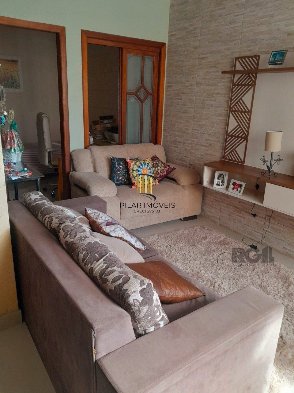 Casa 3 dormitórios, 1 suíte, vaga de garagem, Bairro Parque da Matriz