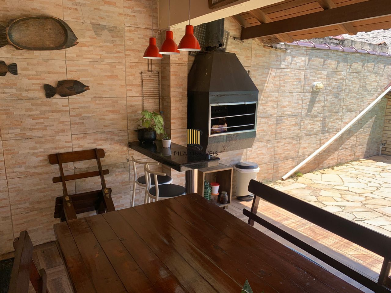 Casa 3 dormitórios, 2 vagas, Bairro Imbui