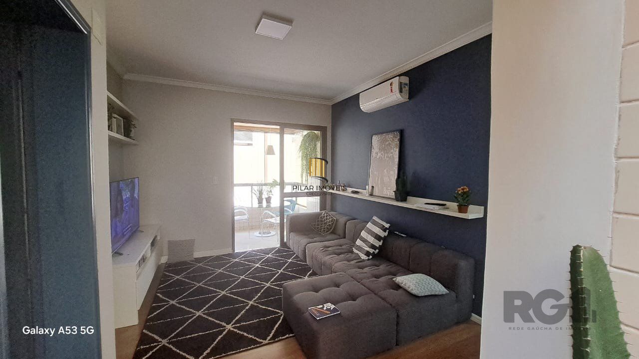 Apartamento semi mobiliado, 3 dormitórios, 1 siíte, 2 vagas, Bairro Vila Eunice