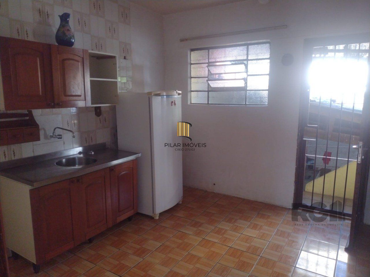 Casa 2 dormitórios, 1 vaga, Bairro Vila Cachoeirinha