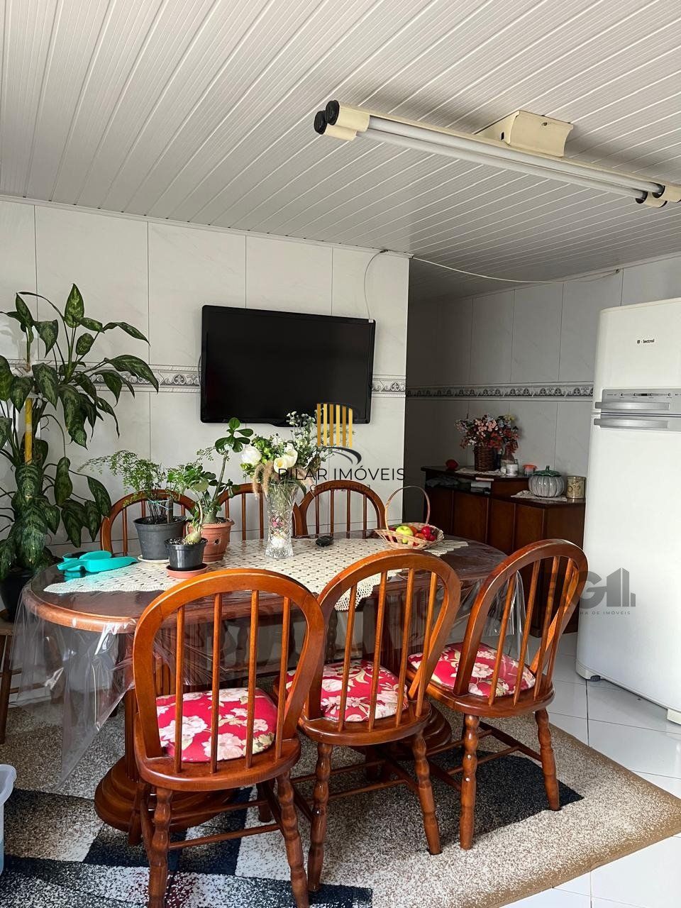 Casa 3 dormitórios, 2 vagas, Bairro Princesa Izabel