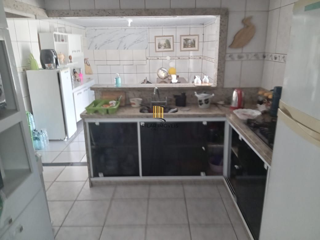 Casa 2 dormitórios, 1 suíte, 2 vagas