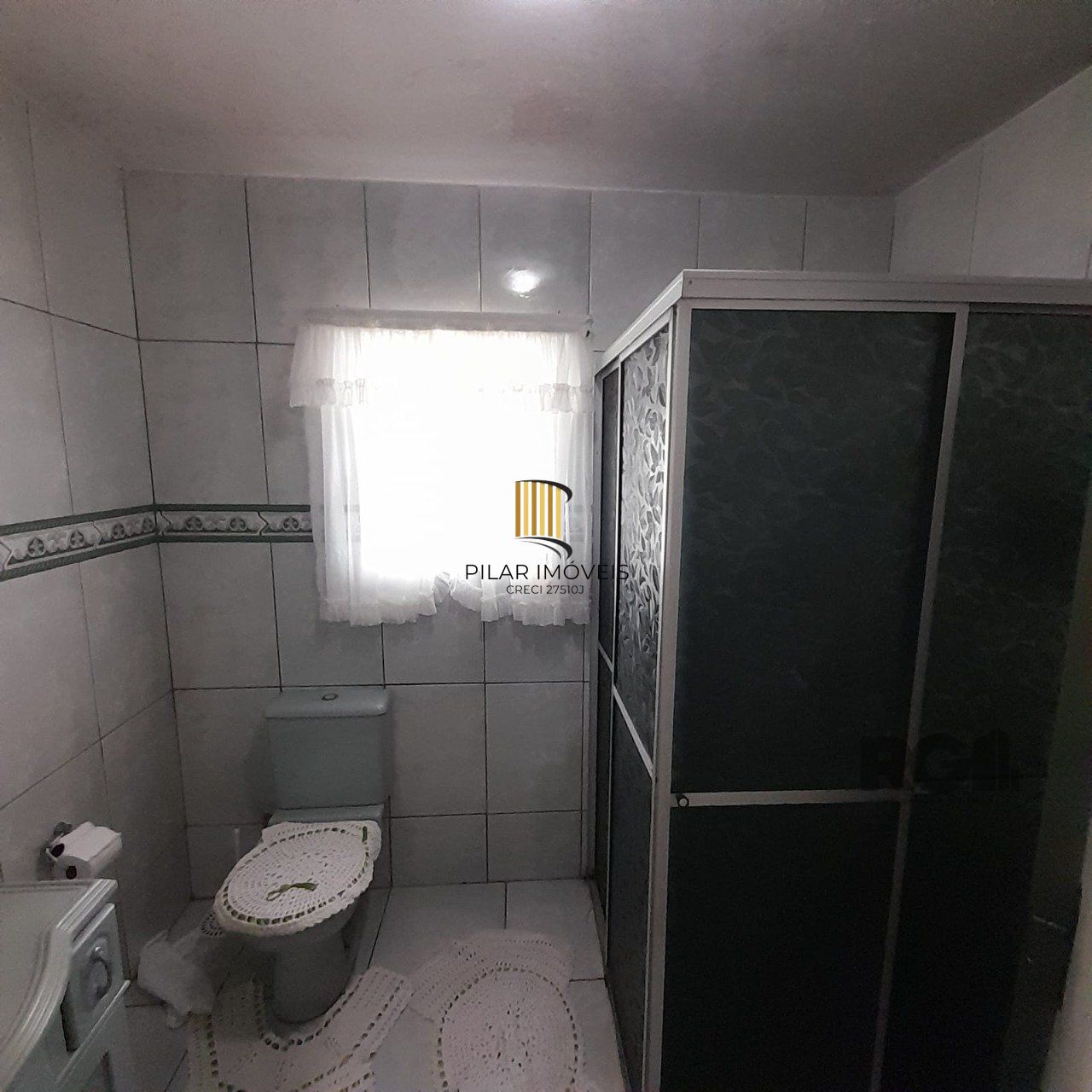 Casa 2 dormitórios, vaga de garagem, bairro São Judas Tadeu