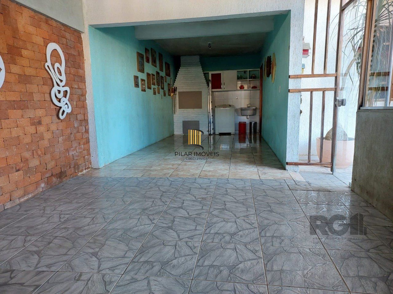 Casa sobrado, 2 dormitórios, 1 suíte, vaga de garagem, Bairro Pq da Matriz