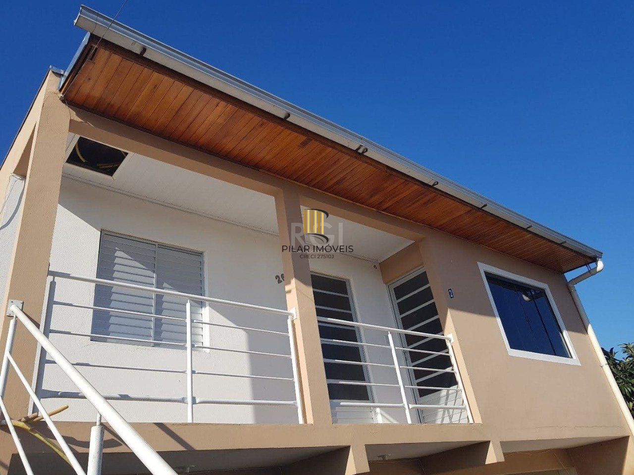Casa 2 dormitórios, 1 vaga de garagem, Bairro Marechal Rondon