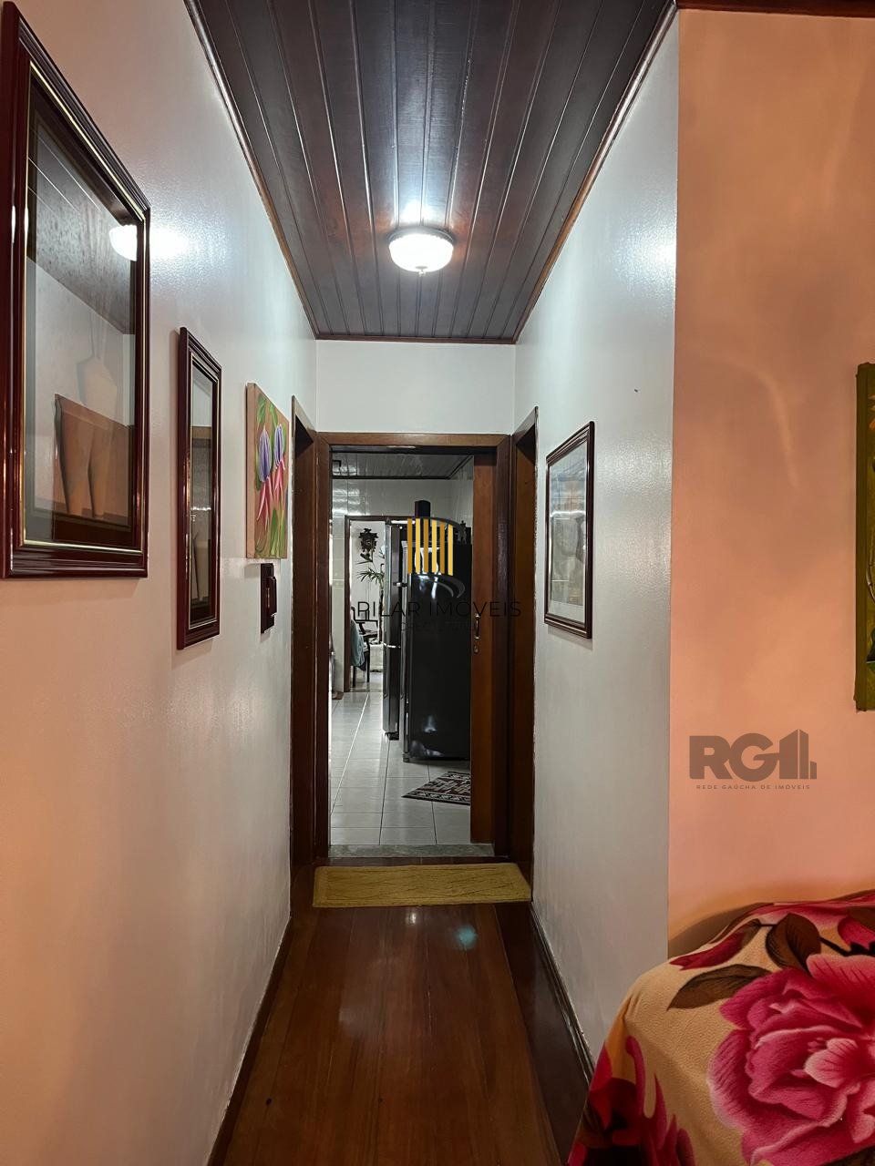 Casa 3 dormitórios, 2 vagas, Bairro Princesa Izabel