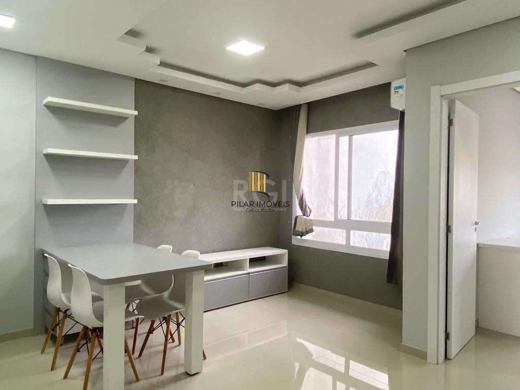 Apartamento 2 dorms, 2 vagas, Bairro Jardim do Bosque