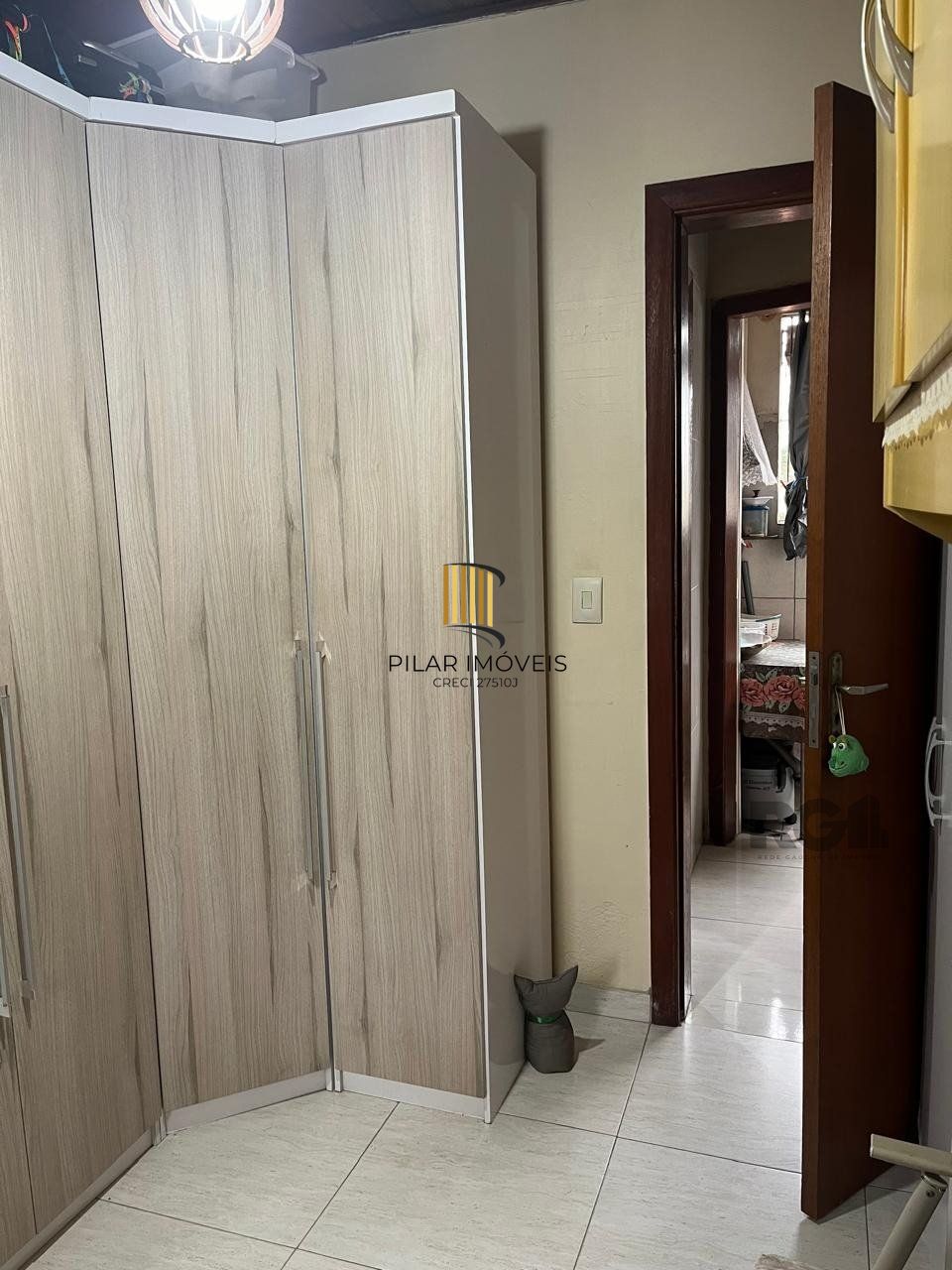 Casa sobrado mobiliado, 2 dormitórios, Bairro Imbuí