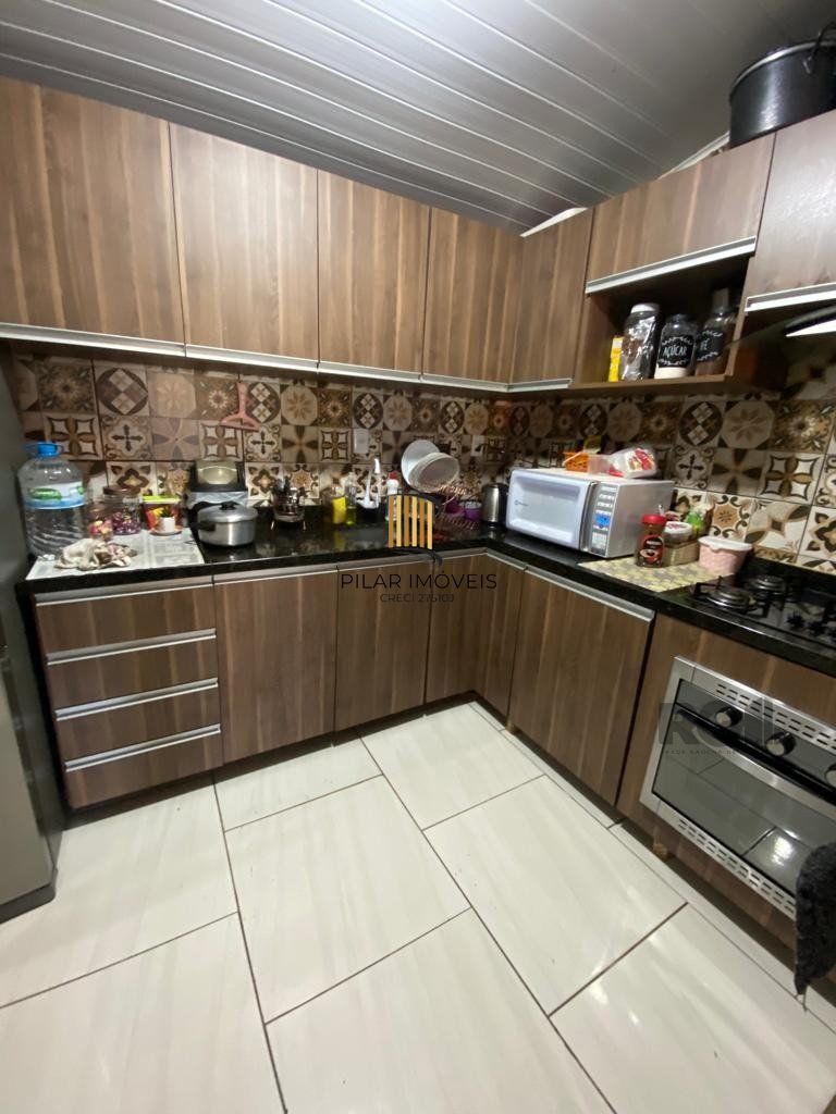 Casa 2 dormitórios, vaga de garagem, Bairro Pq dos Eucalípitos