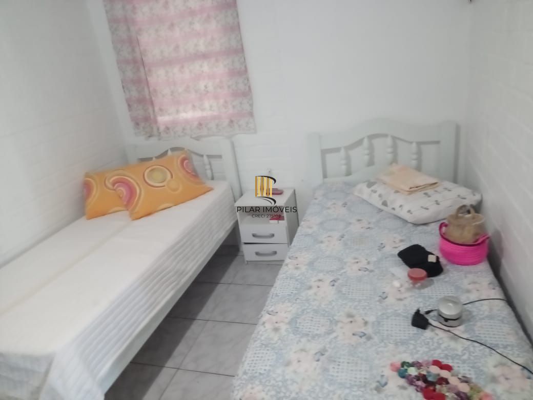 Casa 2 dormitórios, 1 suíte, 2 vagas