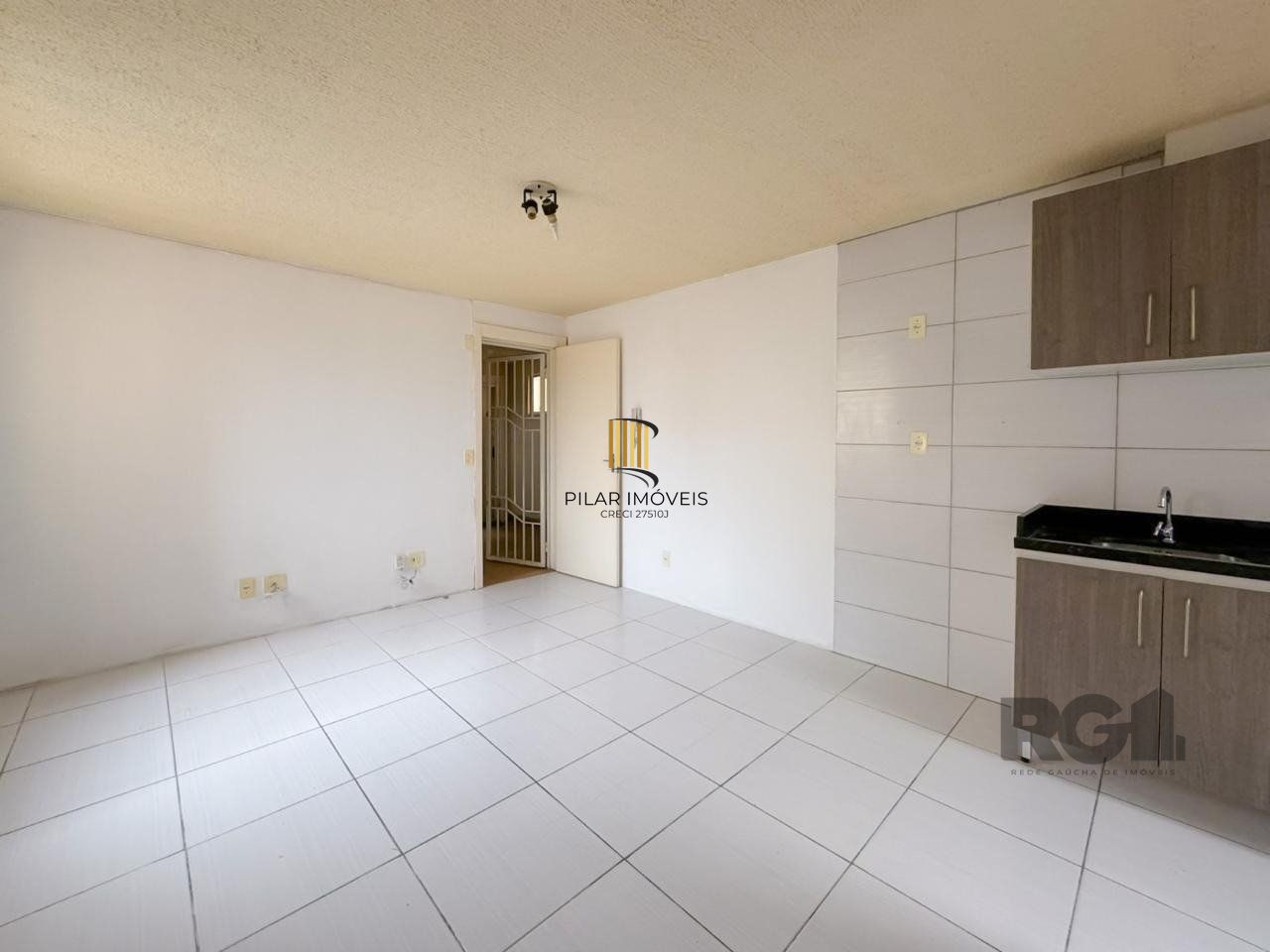 Apartamento 2 dormitórios, 1gaga de garagem, Bairro Jardim Betânia